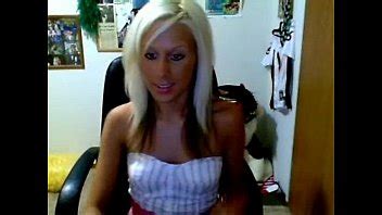 Chica Caliente Burlas En La Webcam XVIDEOS