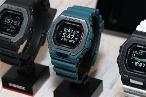 G-Shock GBX-100 — Bluetooth, цифровой MIP-дисплей и шагомер