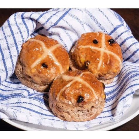 GF Precinct Hot Cross Buns Available At GreenSoul