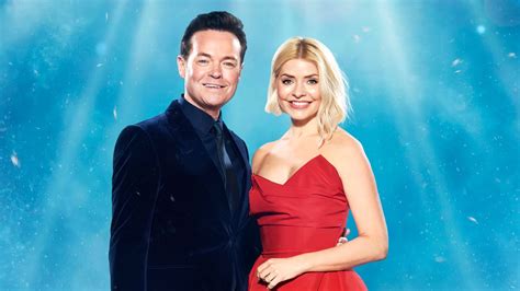 Dancing On Ice viewers dub Stephen Mulhern the 'perfect replacement ...