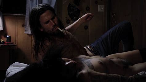 Naked Malice McMunn In Appetites