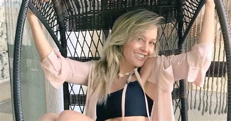 No Conf Es En Un Amor Que Nunca Se Cumplir Fey Y Sus Sexys Fotos En Bikini