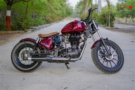 Modified Royal Enfield Bullet 350 Bobber ‘Torpedo’ by PMS Moto