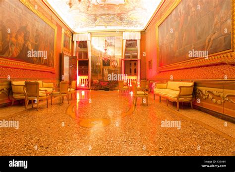 Baroque House Hi Res Stock Photography And Images Alamy