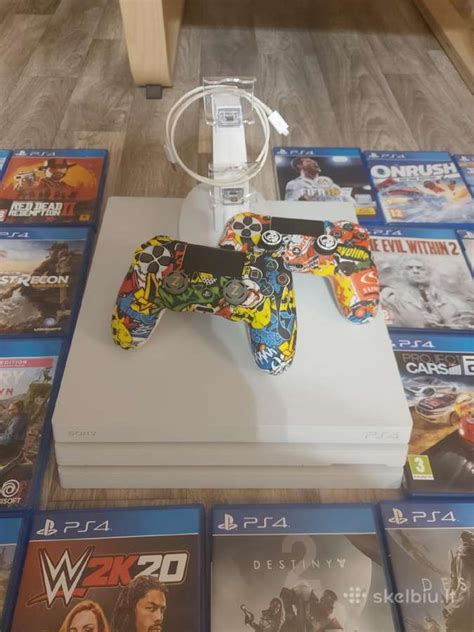 Parduodu Ps4 Pro 1tb Baltas Su Dviem Pultais Skelbiu Lt