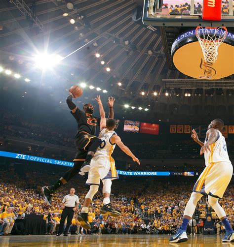 Nba Finales 2016 Historique Les Cavaliers Et Lebron James Arrachent Le Titre Aux Warriors