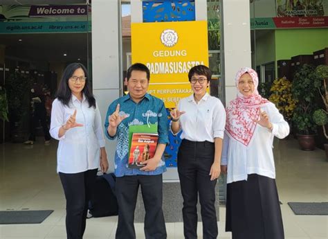 Kunjungan Kepala Upt Perpustakaan Universitas Lampung Ke Perpustakaan