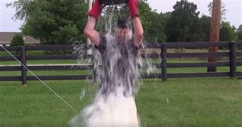 Qu Est Ce Que Le Hot Water Challenge Ce D Fi Mortel Et Stupide Des Ados