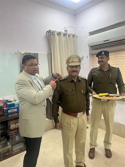 पुलिस इंस्पेक्टर राकेश कुमार गुप्ता को उप पुलिस अधीक्षक के पद पर पदोन्नत किया गया Hind Chakra