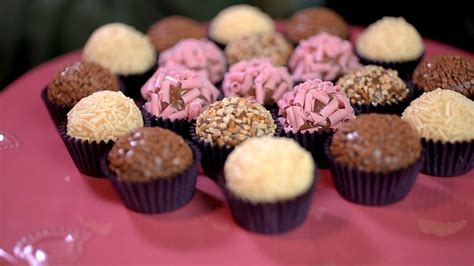 Brigadeiro Gourmet Saiba Como Ganhar Renda Extra O Doce Receitas