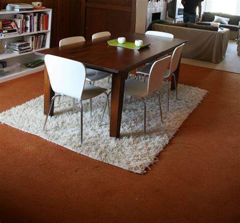 30 Rugs That Showcase Their Power Under the Dining Table