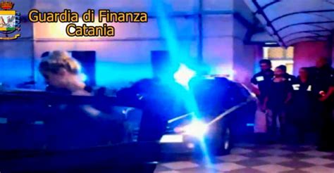 Mafia Sequestro 6 Mln Beni A Parente Reggente Clan Mazzei