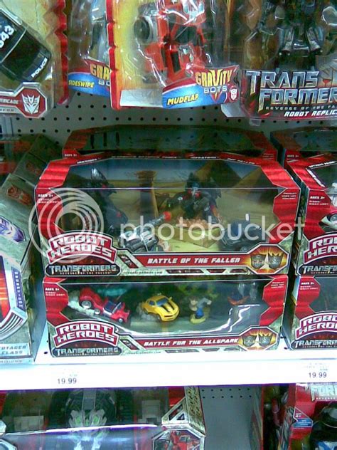 Tf2 Robot Heroes Scenes Out At Retail Tfw2005 The 2005 Boards