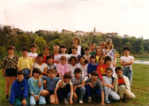 Photo De Classe Cm De Cole Primaire De Gar Ons Copains D