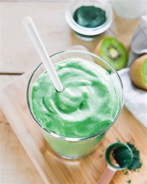 Spirulina Smoothie The Best Green Spirulina Smoothie Recipe