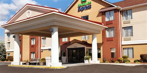 Holiday Inn Express And Suites Knoxville North I 75 Exit 112 Hotel By Ihg