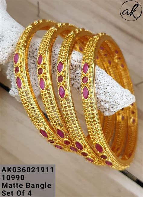 Pin By Godavari On Bangles K Gold Earrings Gold Bangles Design