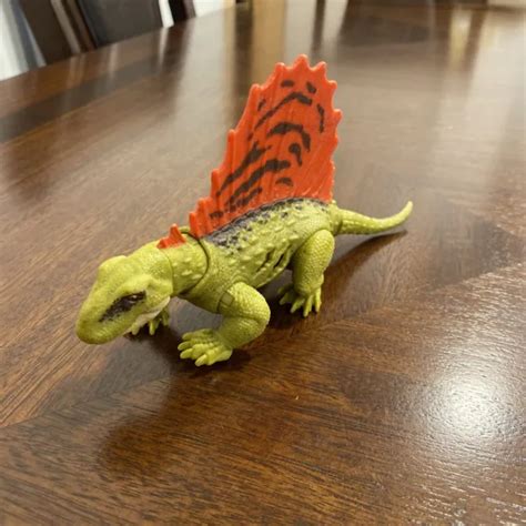 JURASSIC WORLD DOMINION Extreme Damage Dimetrodon Mattel Dinosaur