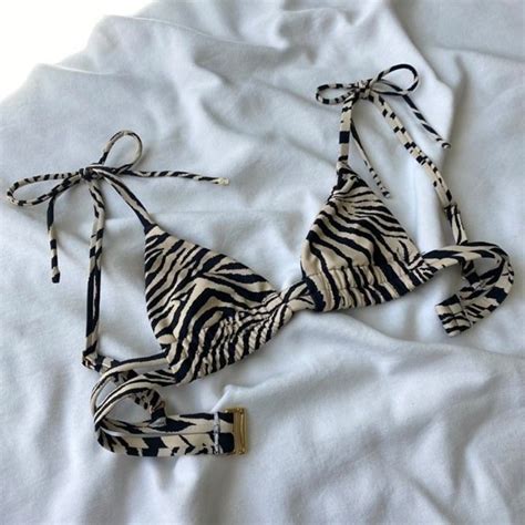 Pin By Virginia Bru On Vamos A La Playa Oh Oh Oh Swimwear Swimwear Bow Bikini Fashion