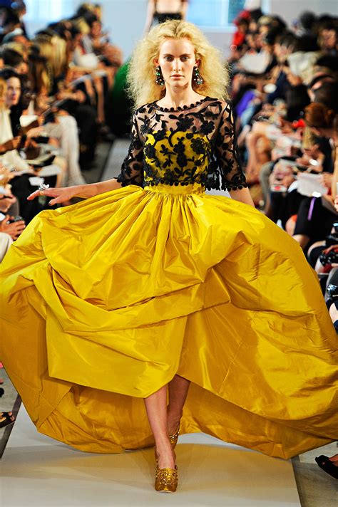 Eye On Couture Oscar De La Renta Gives Spring Summer 2012 Exuberance