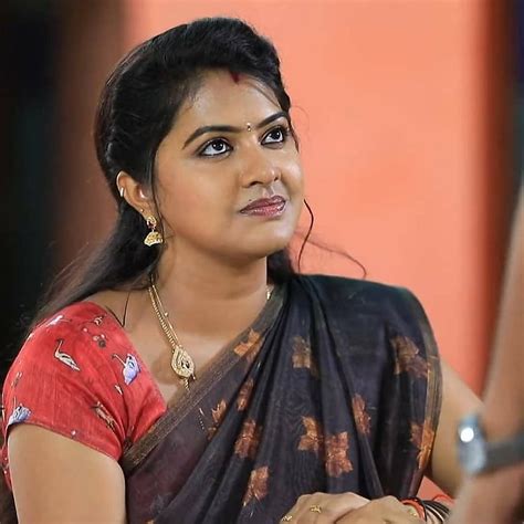 Vijay TV Serial Actress Rachitha Mahalakshmi Latest Pics HD Phone