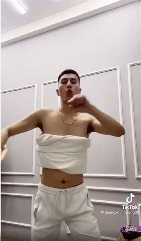 T O Trend Qu S C Hot Girl V Qu C D N Ti U H Li N T C C C Nh M Y