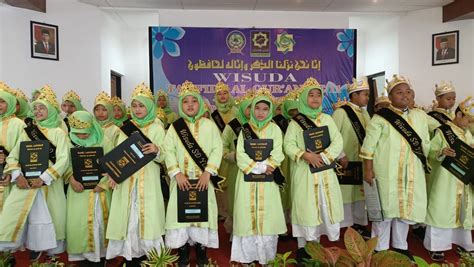 SD YIMI Full Day School Gresik Gelar Wisuda Tahfidz Al Quran YIMI GRESIK