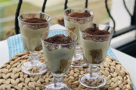 Bardakta Tiramisu Tarifi Nas L Yap L R Yemek