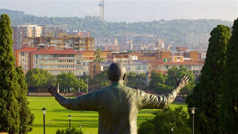 Union Buildings Pictures View Photos And Images Of Union Buildings