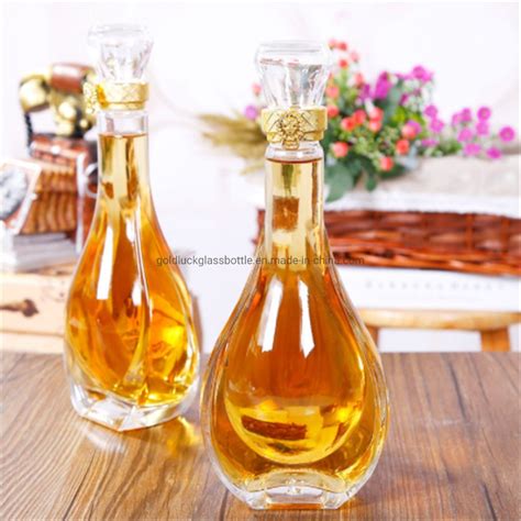 Wow 500ml Unique Super Flint Empty Liquor Glass Bottle Of Customized Packing Vodka Brandy