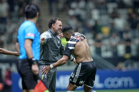 Atlético dorme líder geral da fase de grupos da Libertadores