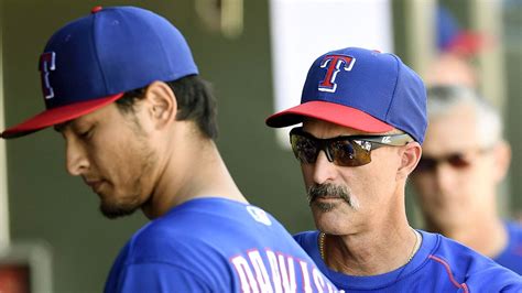 Texas Rangers pitching coach Mike Maddux out after 7 seasons - ESPN