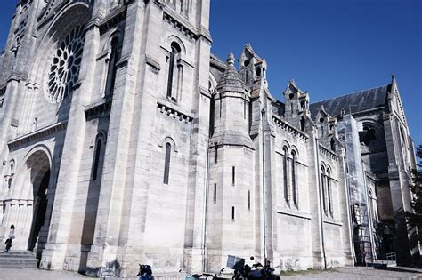 Léglise du Sacré Cœur dégradée à Bordeaux une plainte a été déposée