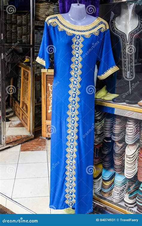 Vestido Tradicional Marroqu De Las Mujeres Marruecos Imagen De