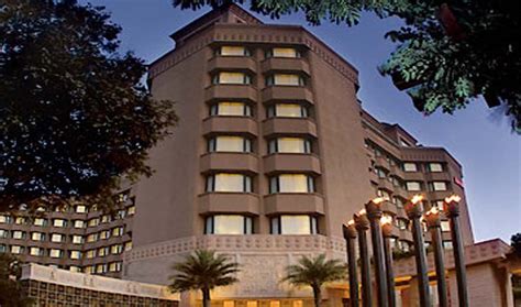 Marriott Hote lHyderabad, Deluxe Hotels in Hyderabad India