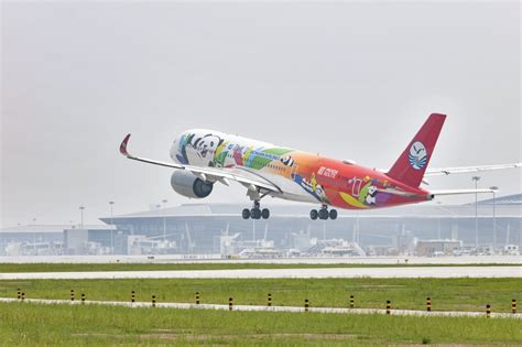 上半年成都航空枢纽旅客吞吐量1584 2万人次 居全国第一凤凰网川渝 凤凰网