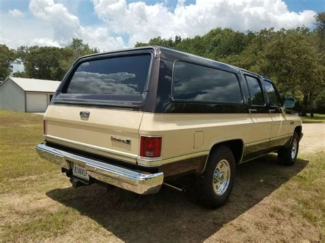 1985 Gmc Sierra Classic Suburban 2500 Same As Chevrolet Silverado Suburban For Sale