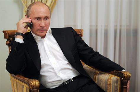 It Turns Out Vladimir Putin Didnt Call Elton John After All