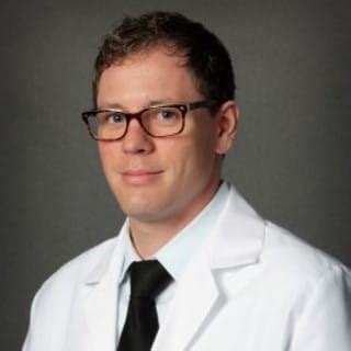 Dr Ryan Kuefler MD Green Bay WI Obstetrics Gynecology