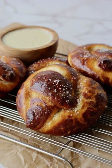 Pizza Dough Pretzels - Table Nutrition