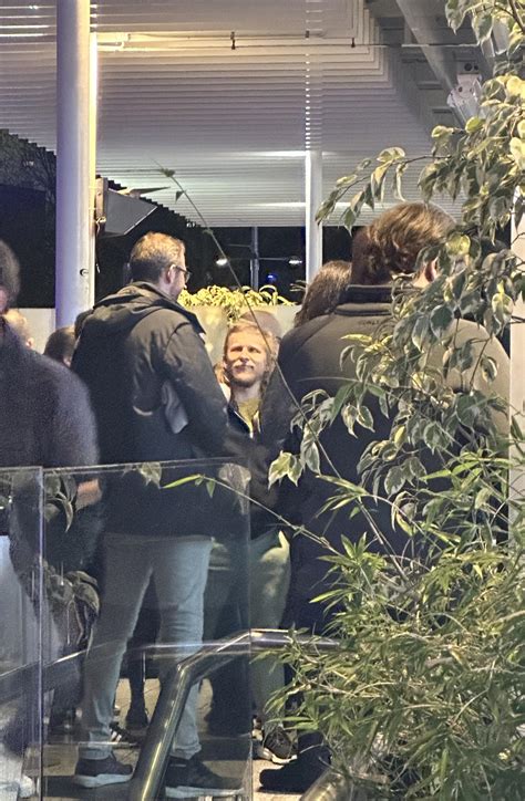 Unedited footage of a wild Hobbit found in the jungles of Auckland : r