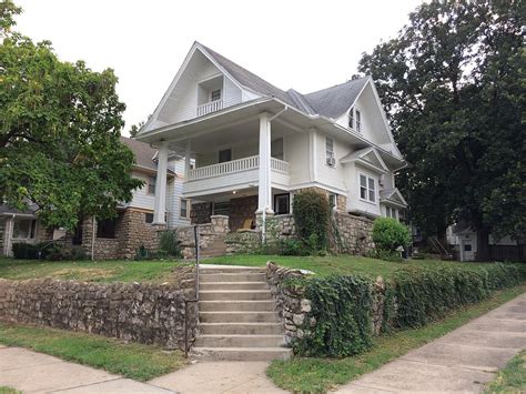 4100 Locust St 2 Kansas City MO 64110 Zillow