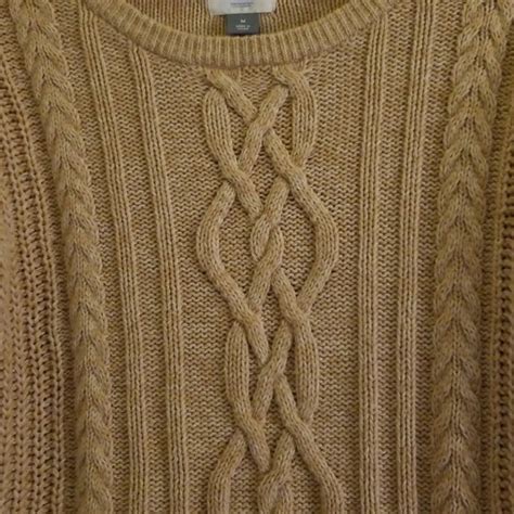 Old Navy Sweaters Old Navy Classic Cable Knit Sweater Poshmark