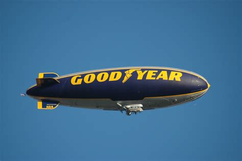 Goodyear Blimp | The GoodYear blimp passing Delray Beach, Fl… | Flickr