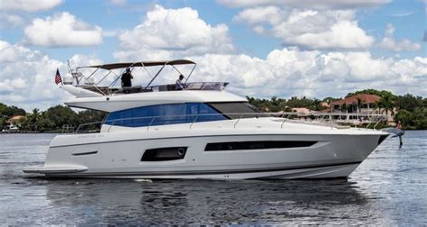 Four Luxury Flybridge Yachts for Sale - SYS Yacht Sales