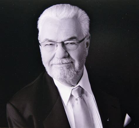 Archivists explain how Mueller funeral home obituaries are preserved 25