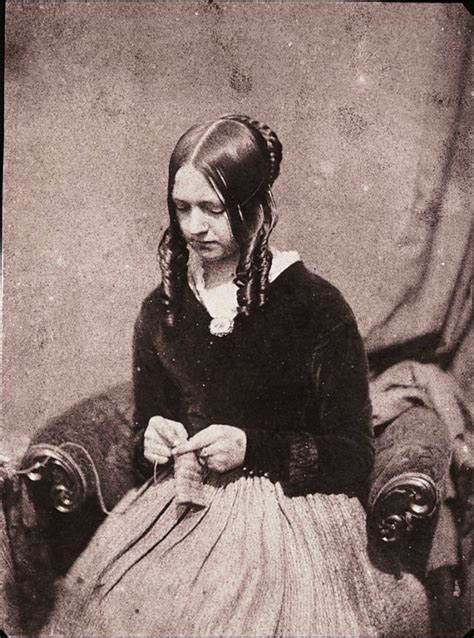 Victorian Women Hairstyles One Of The Most Uncomfortable Fashions Of