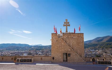 Castillo De Caravaca De La Cruz Leyendas Tradiciones Y Misterios