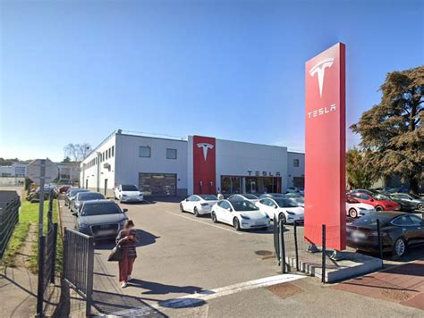 Tesla France Si Ge Social Adresse Et Contact