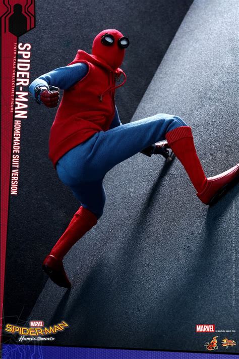 Hot Toys MMS 414 Spider Man Homecoming Homemade Suit Hot Toys Complete Checklist